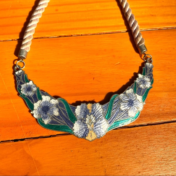 Vintage CJ Cloisonné Iris Bib Necklace - Picture 8 of 13